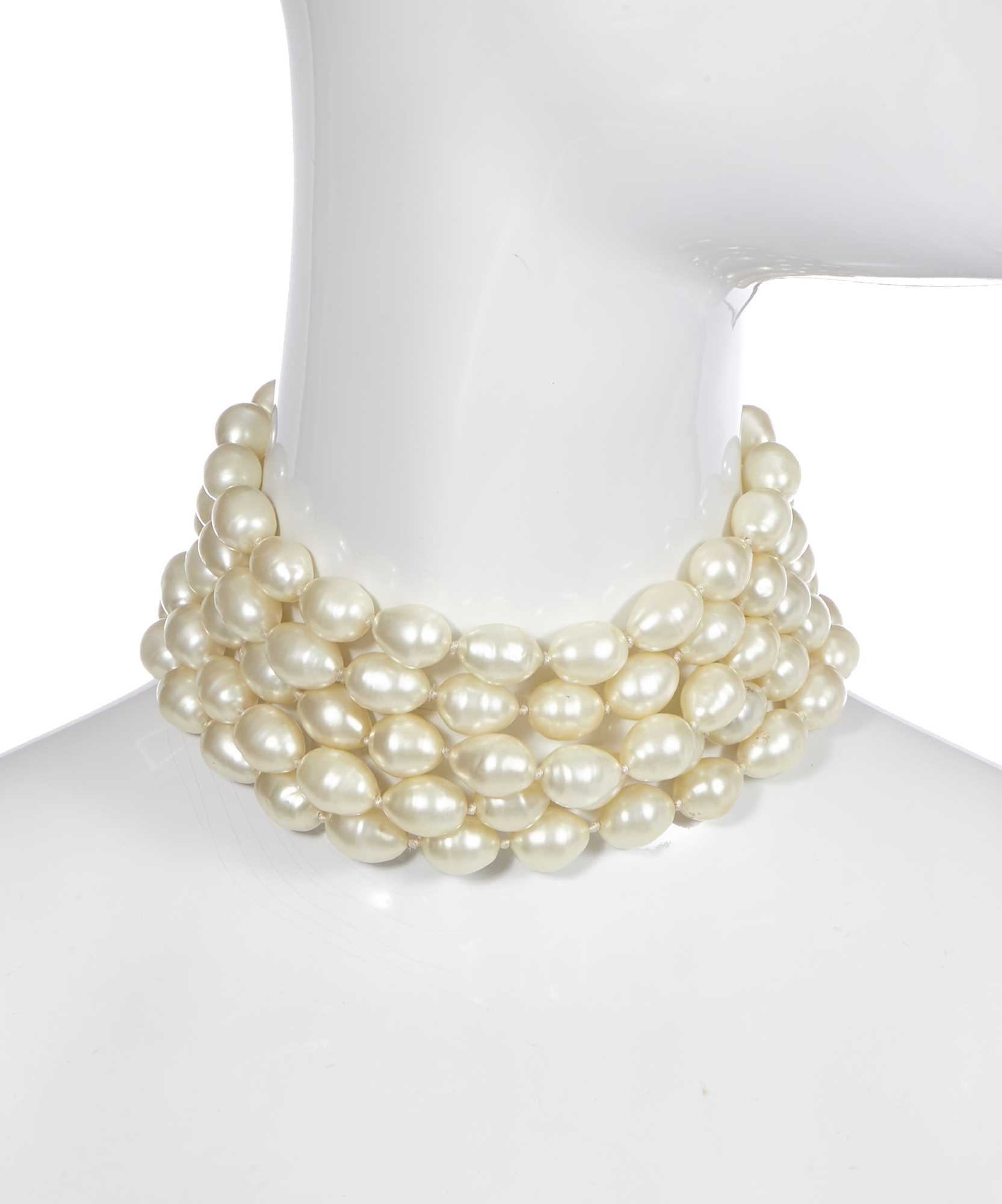 Click for high resolution Lot 3 - A fine Chanel faux pearl strand choker, 1990s