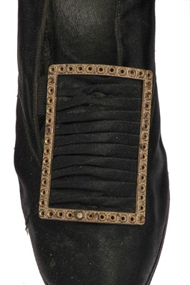 Lot 410 - A large group of ladies' shoes, mainly 1880s-1910s