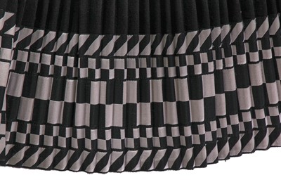 Lot 62 - An Alexander McQueen pleated showpiece skirt and belt,  'Scanners' collection, Autumn-Winter 2003-04