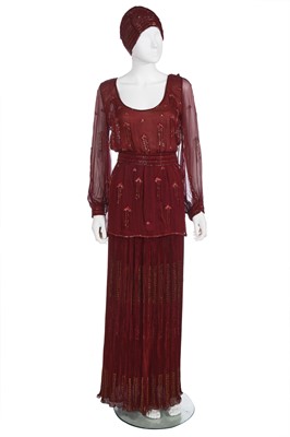 Lot 301 - A group of summer evening gowns, 1970s-modern