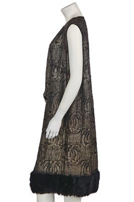 Lot 371 - A black and silver lamé flapper dress, circa 1925