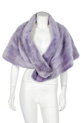 Lot 252 - A black and white monkey fur capelet, colobus...