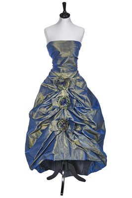 Lot 458 - A Carosa Roma shot-silk evening gown,  Italian, 1959