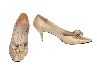 Lot 422 - A fine pair of Christian Dior by Roger Vivier brocaded satin 'Watteau' shoes, 1962