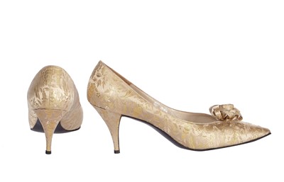 Lot 422 - A fine pair of Christian Dior by Roger Vivier brocaded satin 'Watteau' shoes, 1962
