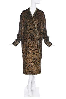 Lot 479 - A fine Mariano Fortuny stencilled velvet evening coat, 1920s