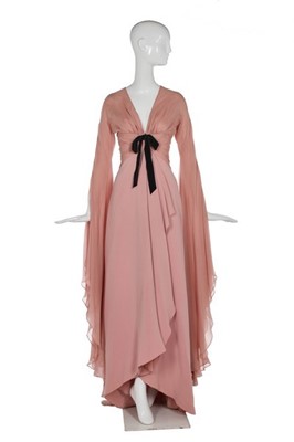 Lot 329 - A Jean-Louis Scherrer by Stéphane Rolland pink...