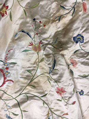 Lot 421 - A Cantonese embroidered robe à l'Anglaise, 1780s