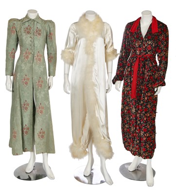 Lot 145 - A large group of lingerie and nightwear, 1890-1930s