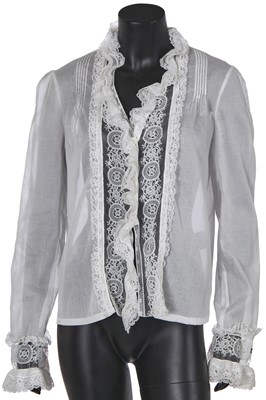 Lot 10 - A Chanel white cotton and lace blouse, Autumn-Winter 2004