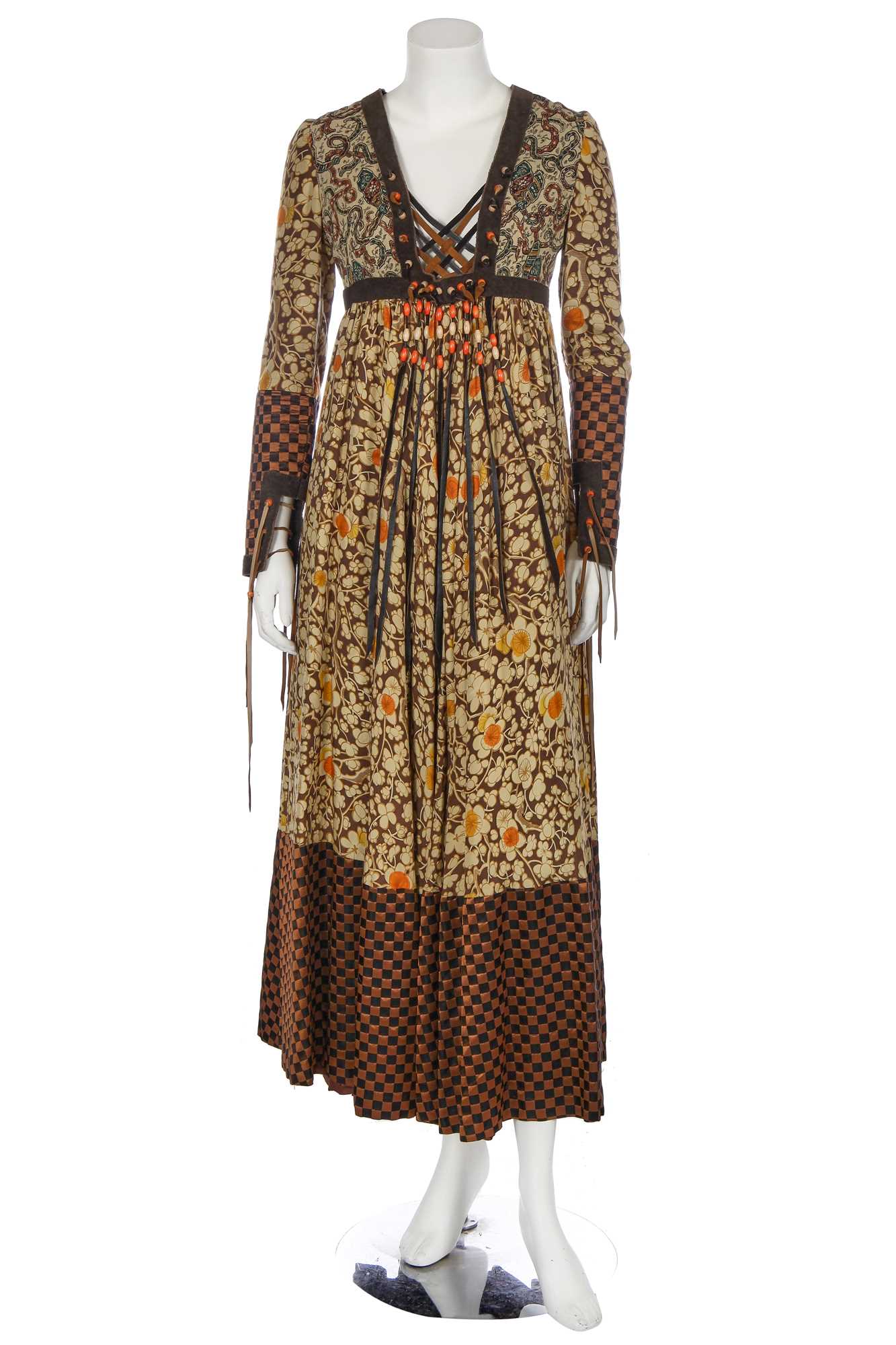 Lot 320 - A fine Bill Gibb for Baccarat 'Gypsy' dress, 1970