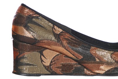 Lot 110 - A pair of Biba lamé wedges, circa 1973