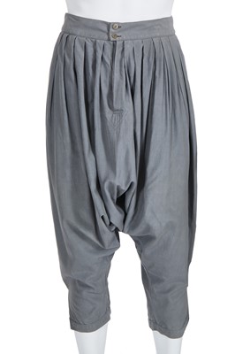 Lot 51 - A Kenzo grey silk ensemble, 1980s