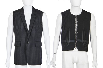 Lot 96 - A Raf Simons men's sleeveless blazer, Autumn-Winter 1998-99