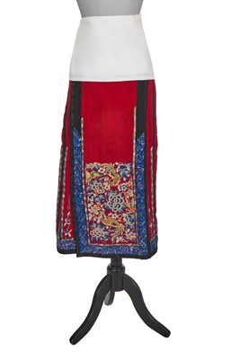 Lot 537 - A Chinese embroidered magenta damask silk skirt, qun, 19th-century