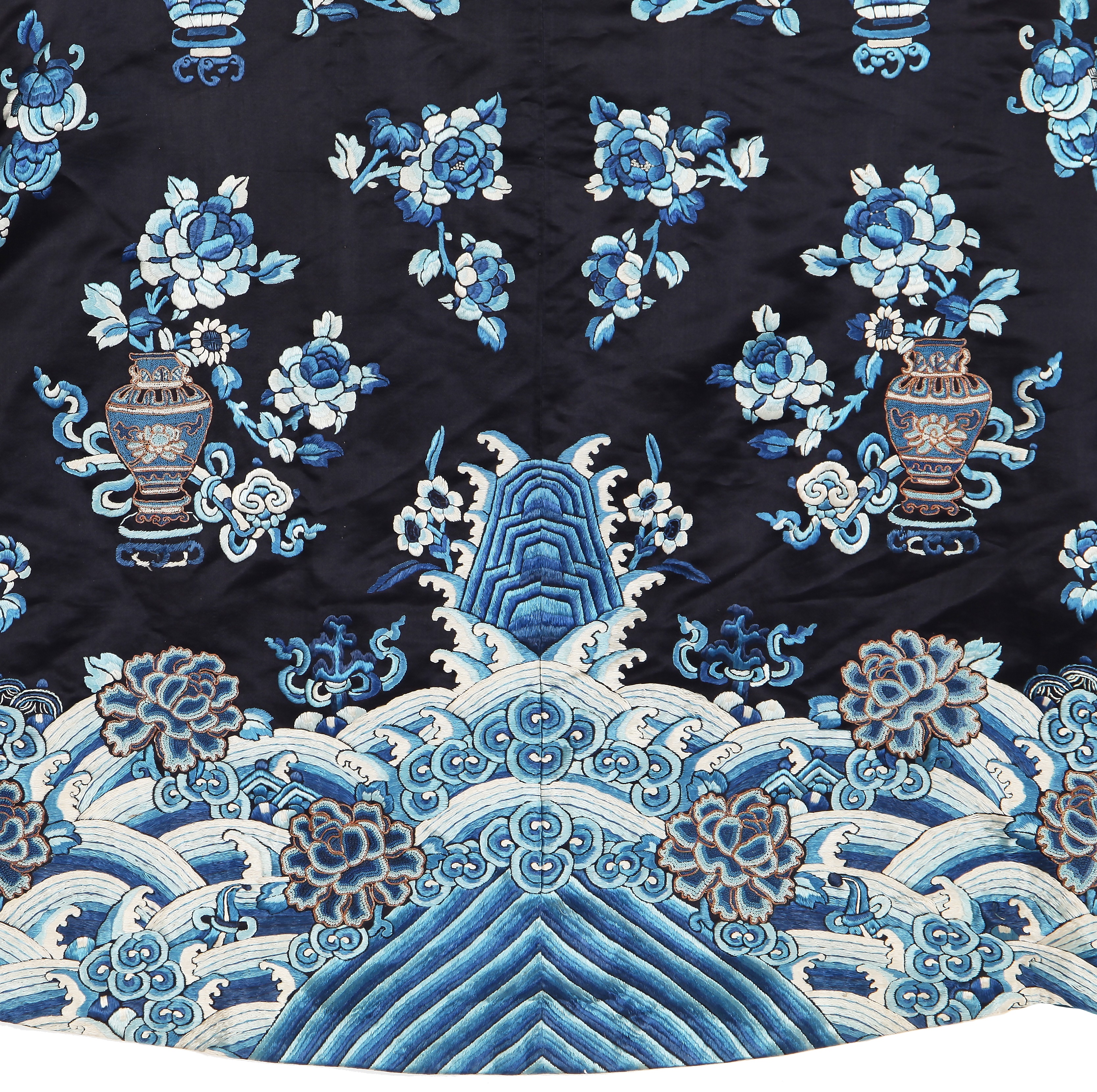 Waitao Lot 529 - A Han woman's informal coat, waitao, Chinese,