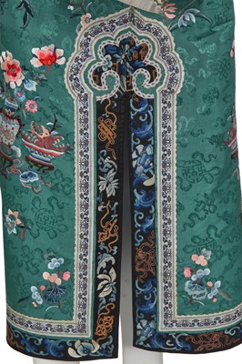 Lot 545 - A Chinese embroidered brocade women's informal coat, Waitao, late 19th-century
