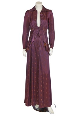 Lot 413 - An Ossie Clark printed purple satin ensemble, late 1960s