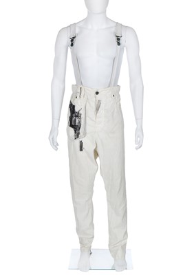 Lot 100 - A pair of John Galliano men's white cotton 'pistol' trousers, Spring-Summer 2008