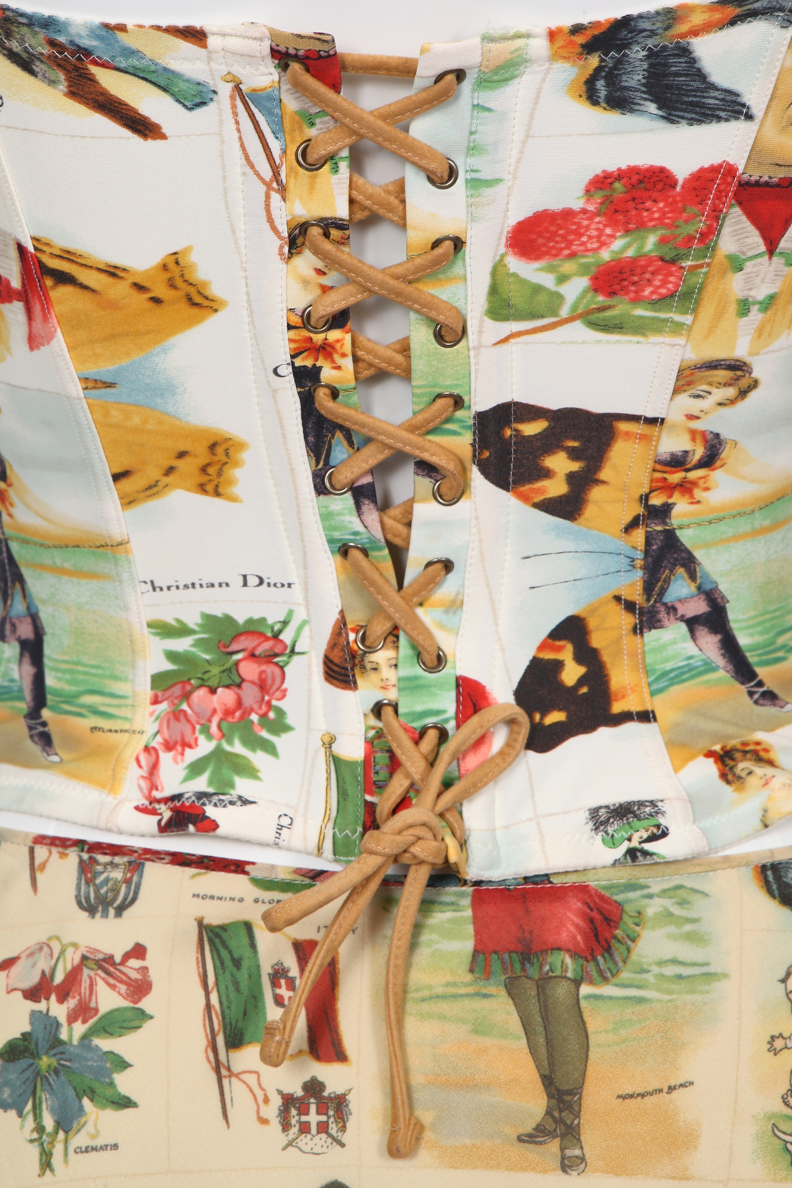 トップス 2002ss Christian Dior by John Galliano Christian Dior Spring 2002 Ready-to-Wear Collection | Vogue