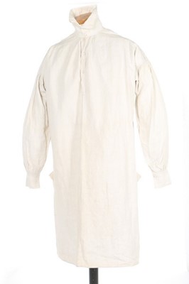 Lot 92 - A gentleman's white linen nightshirt, late...