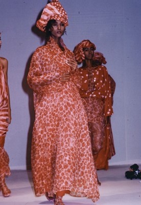 Lot 292 - An Issey Miyake printed silk gauze summer ensemble, Spring-Summer, 1986