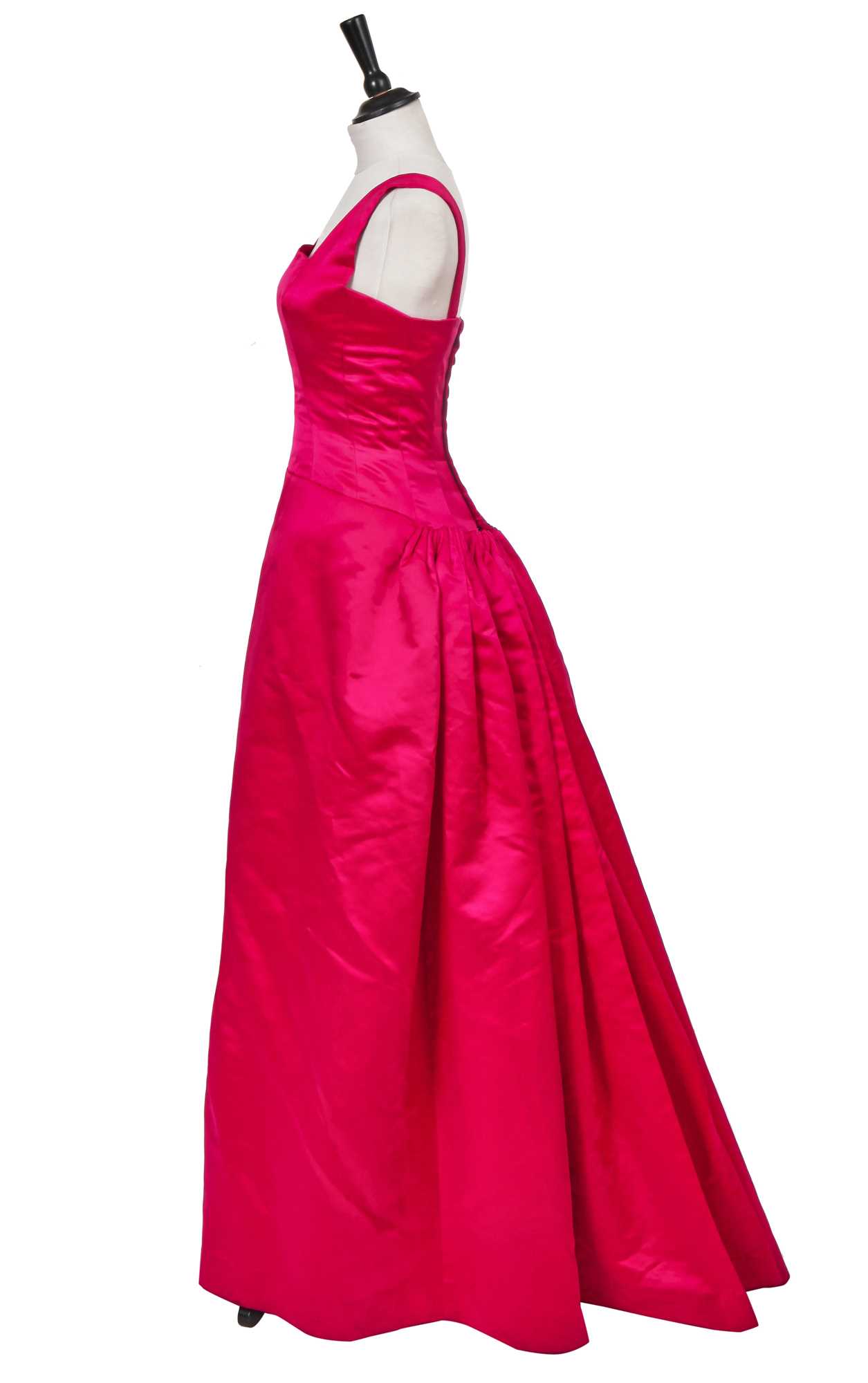 Lot 384 - A fine Balenciaga haute couture pink satin ball gown, Autumn-Winter, 1955-56
