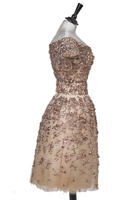 Lot 365 - A fine Christian Dior by Yves Saint Laurent haute couture cocktail dress, ' Courbe' or 'Curve' line, Autumn-Winter 1958-59