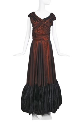 Lot 385 - A Jean Dessès haute couture chiffon evening gown, circa 1956