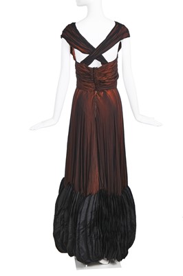 Lot 385 - A Jean Dessès haute couture chiffon evening gown, circa 1956