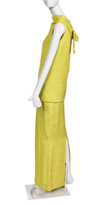 Lot 343 - A Christian Dior New York yellow matelassé silk evening gown, circa 1965