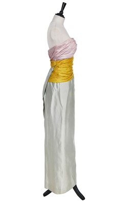 Lot 379 - A Pierre Balmain haute couture tricolour sheath, late 1950s