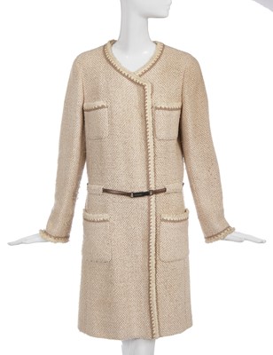 Lot 25 - A Chanel wool and silk tweed coat, Autumn-Winter 2000-01