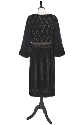 Lot 400 - Denise Poiret's embroidered velvet afternoon dress, 'Manège' (Roundabout), 1922