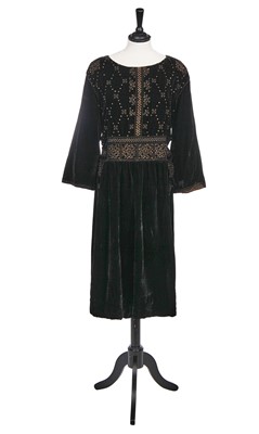 Lot 400 - Denise Poiret's embroidered velvet afternoon dress, 'Manège' (Roundabout), 1922