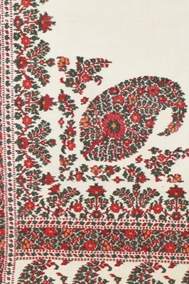 Lot 426 - A fine Paisley long shawl, circa 1820-30,...