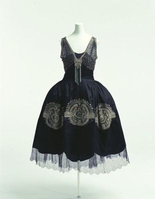 Lot 408 - A Jeanne Lanvin black taffeta robe de style, 1920-25