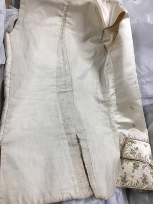 Lot 424 - An ivory striped silk robe a l'Anglaise, 1773
