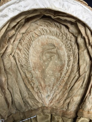 Lot 8 - An Indian muslin robe en chemise, French, circa 1798