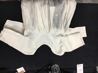 Lot 32 - An embroidered white linon dress, French, 1800-1803