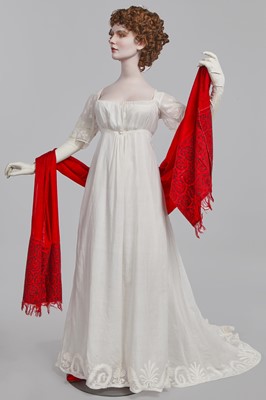 Lot 37 - A fine white muslin gown with long train, French, circa 1803