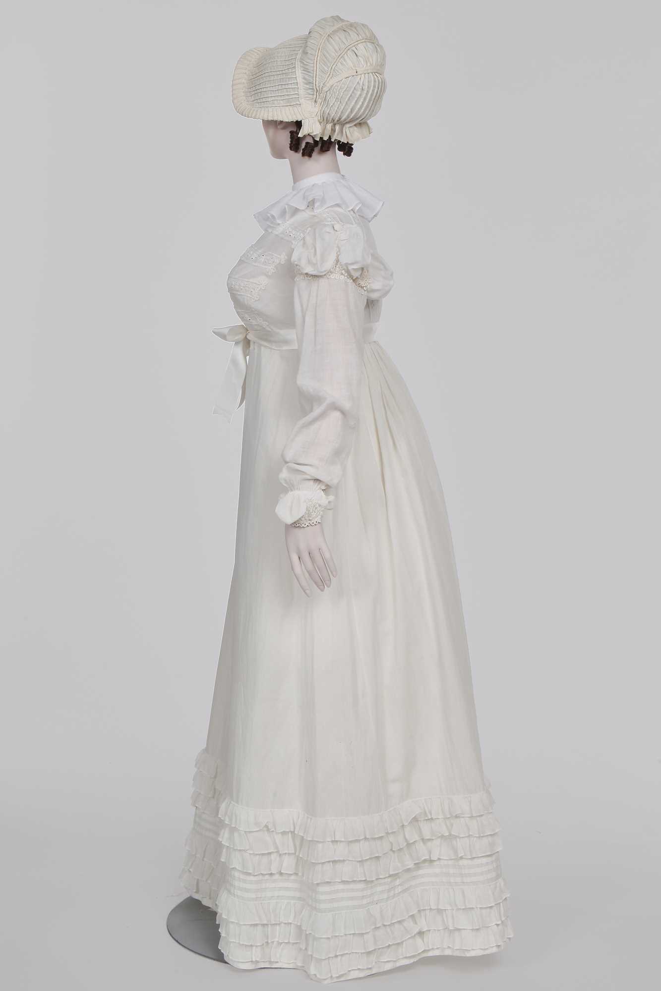 Lot 98 - A white muslin spencer, English, 1813-1815