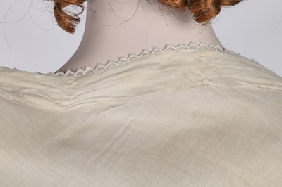 Lot 112 - A fine white-worked batiste shawl, circa 1830
