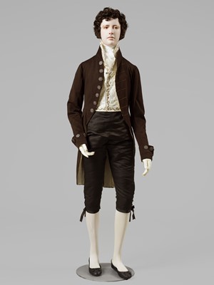 Lot 64 - A composed gentleman's ensemble, early 19th century