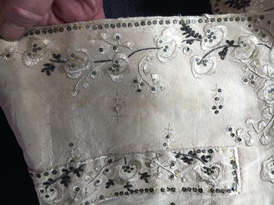 Lot 15 - A gentleman's embroidered ivory silk waistcoat, 1790s