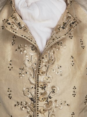 Lot 15 - A gentleman's embroidered ivory silk waistcoat, 1790s