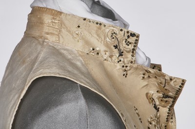 Lot 15 - A gentleman's embroidered ivory silk waistcoat, 1790s