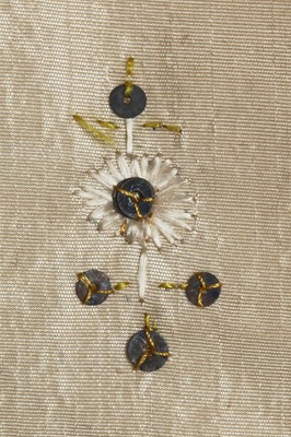 Lot 15 - A gentleman's embroidered ivory silk waistcoat, 1790s