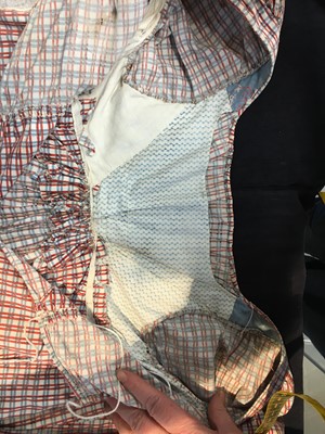 Lot 25 - A Provençal printed cotton day dress, French, circa 1800