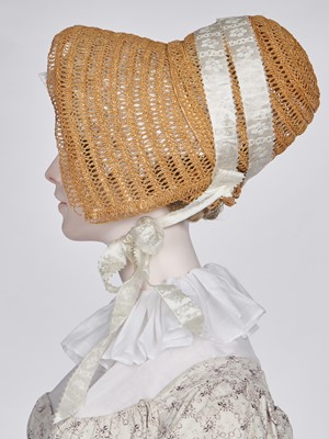 Lot 675 - A roller-printed cotton day dress, French or English, circa 1810-12